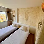 360 Sea View Beachfront 2 Bedrooms Apartment *