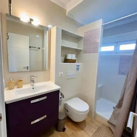Apartmán 360 Sea View Beachfront 2 Bedrooms *